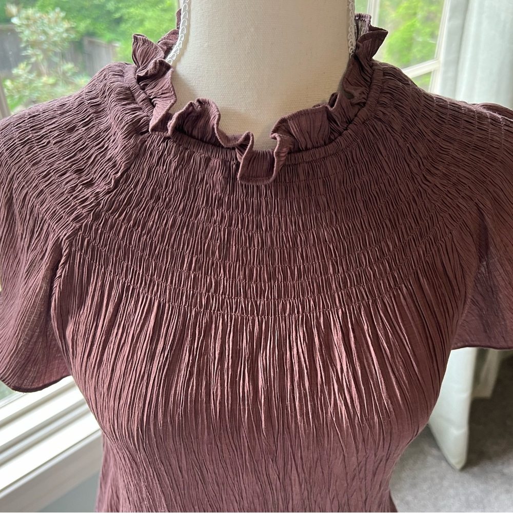 Stylist summer top by Moodie, Size M